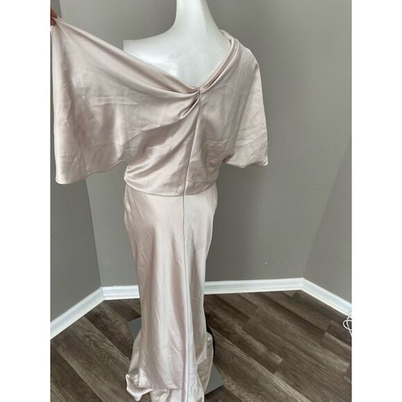 NWT AMSALE Pryce Off-the-Shoulder Column Dress Size 10 $495 - Picture 8 of 9